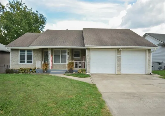 Photo 1 of Single family home for sale at 1213 Milwaukee St, Excelsior Springs, MO 64024 | MLS# 2624690 | Listing updated on 2026-09-02