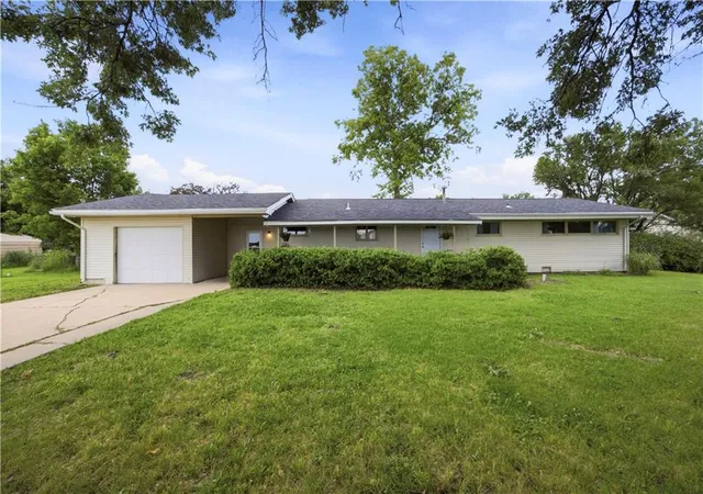 4th image of 1116 N 3Rd St, Fredonia, KS 66736 | MLS# 2624754