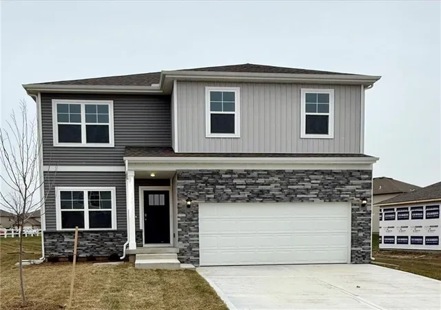 Photo 2 of Sale Pending at 706 Solstice Cir, Belton, MO 64012 | MLS# 2624770 | Listing updated on 2026-08-04