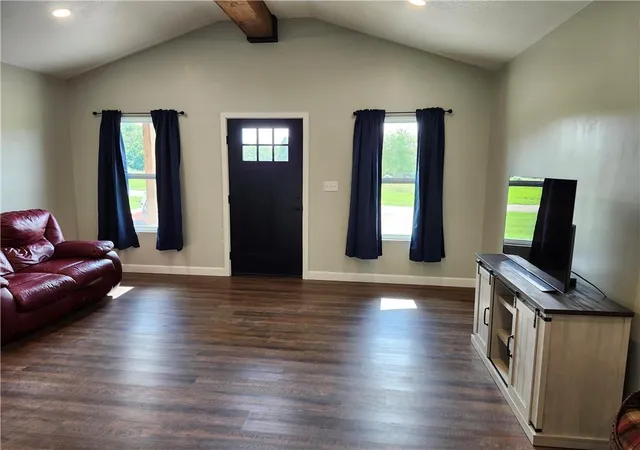 Homes for sale in Linn Valley, KS | 42 Rose Marie Dr, Linn Valley, KS 66040 | MLS# 2624784