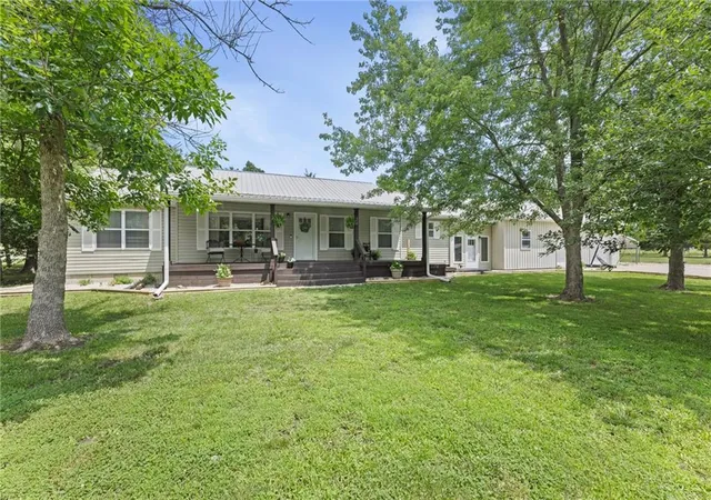 1st image of 310 W Elm St, Blue Mound, KS 66010 | MLS# 2624798