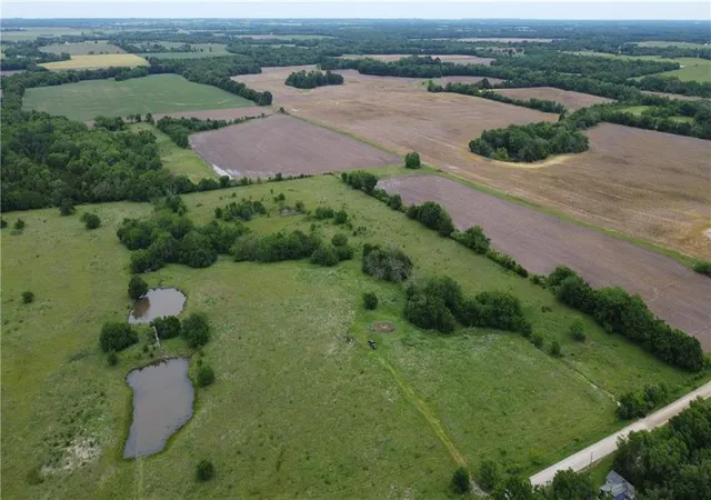 Homes for sale in Mapleton, KS | 000 Wagon Rd, Mapleton, KS 66754 | MLS# 2624818