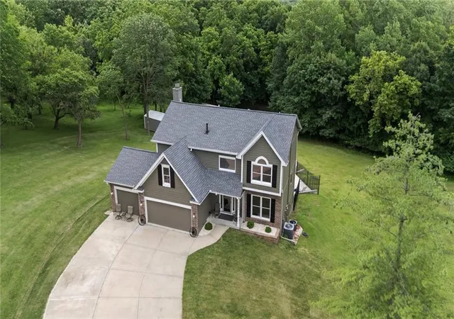 Photo 3 of Single family home for sale at 6601 Nw Evans Ave, Kansas City, MO 64151 | MLS# 2624828 | Listing updated on 2026-07-16
