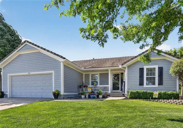 1st image of 31101 W 170th St, Gardner, KS 66030 | MLS# 2624840
