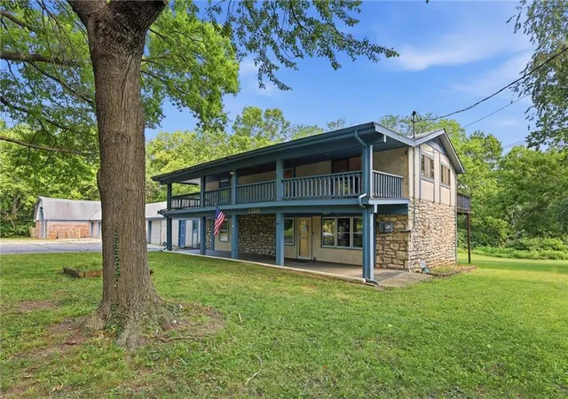 Photo 3 of Single family home for sale at 11310 Lister Dr, Kansas City, MO 64137 | MLS# 2624861 | Listing updated on 2026-09-29