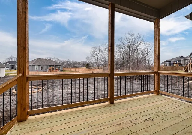 19th image of 15601 Austin Ct, Basehor, KS 66007 | MLS# 2624866