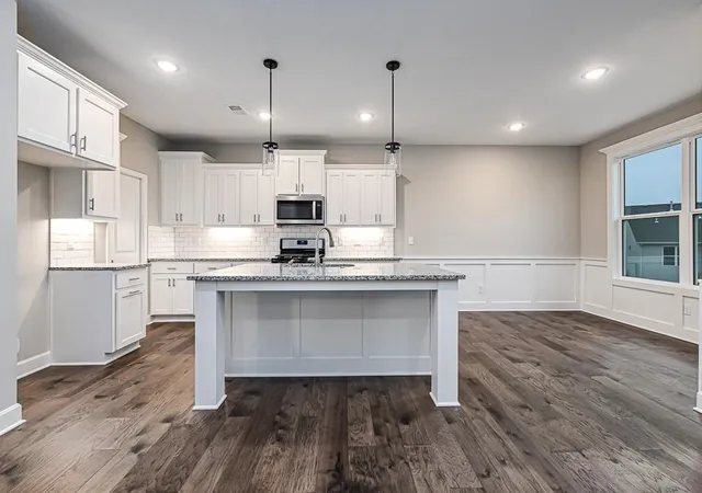 image of 15601 Austin Ct, Basehor, KS 66007 | MLS# 2624866