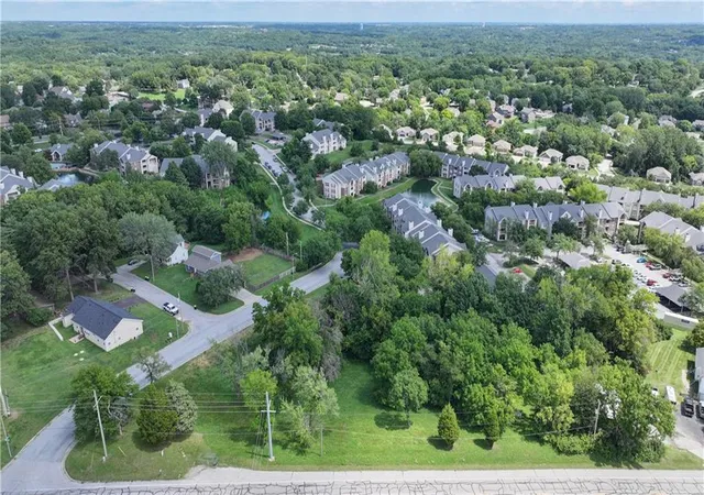 Photo 2 of Land for sale at 6217 Nw Roanridge Rd, Kansas City, MO 64151 | MLS# 2624870 | Listing updated on 2026-08-21