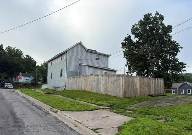 33rd image of 4802 King Hill Ave, St Joseph, MO 64504 | MLS# 2624873