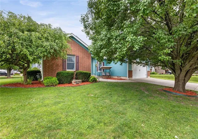 Homes for sale in Ottawa, KS | 1405 Pine Ct, Ottawa, KS 66067 | MLS# 2624878