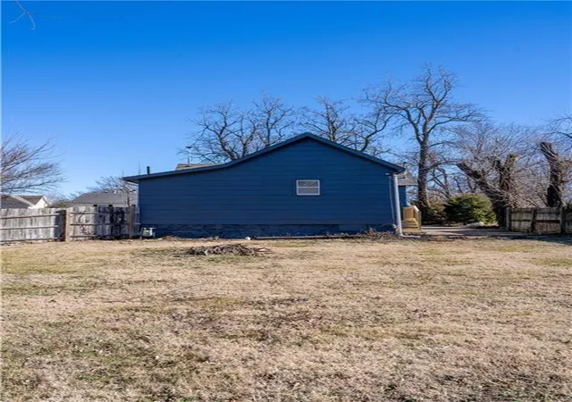 Homes for sale in Fort Scott, KS | 710 Osbun St, Fort Scott, KS 66701 | MLS# 2624889