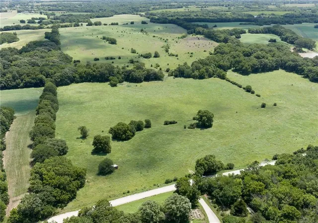Homes for sale in Mc Louth, KS | Wild Horse Rd, Mc Louth, KS 66054 | MLS# 2624898