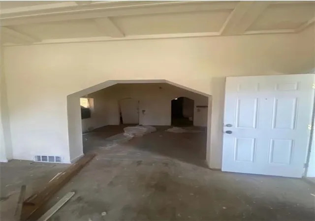 Listing Photo 4 - Condo for sale in building located at 815 N 13th St, Saint Joseph, MO 64501