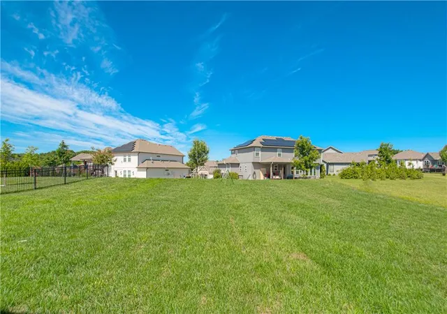 Homes for sale in Kansas City, MO | 7604 N Gower Ave, Kansas City, MO 64151 | MLS# 2624920