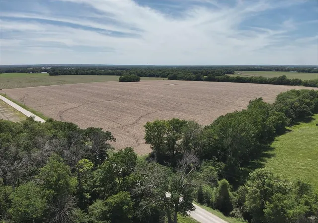 4th image of 0 Liv 255 N/A, Chillicothe, MO 64601 | MLS# 2624972
