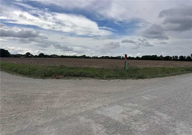 5th image of 0 Liv 255 N/A, Chillicothe, MO 64601 | MLS# 2624972