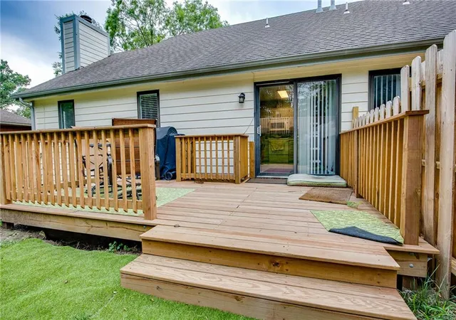 3rd image of 3410 Augusta Dr, Lawrence, KS 66047 | MLS# 2624982