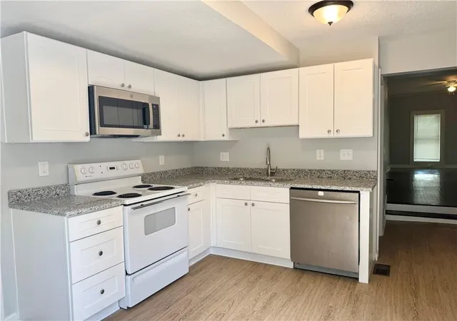 4th image of 1000 4Th St, Platte City, MO 64079 | MLS# 2624991