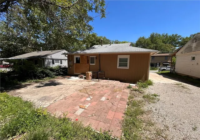 Photo 3 of Single family home for sale at 3716 Mersington Ave, Kansas City, MO 64128 | MLS# 2624998 | Listing updated on 2026-06-09