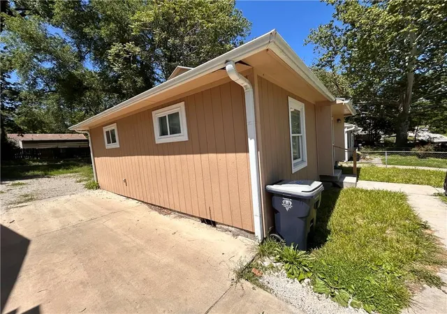 Photo 3 of Single family home for sale at 3716 Mersington Ave, Kansas City, MO 64128 | MLS# 2624998 | Listing updated on 2026-06-09