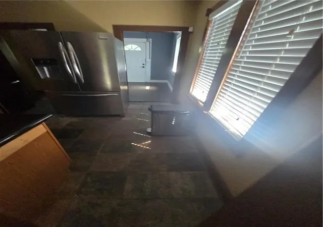 4th image of 1118 E 45Th St #fl1 and fl2, Kansas City, MO 64110 | MLS# 2624999