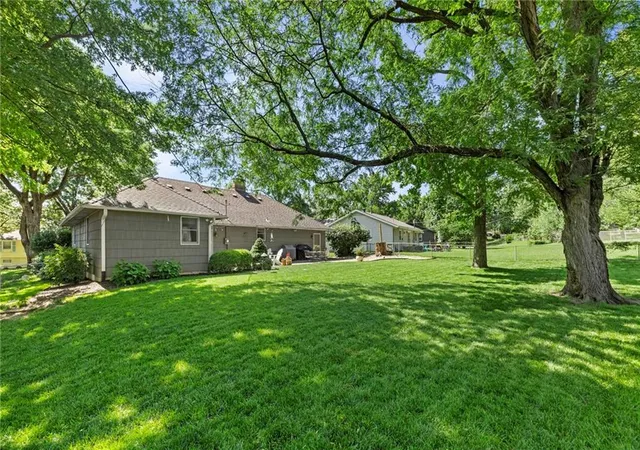 Homes for sale in Prairie Village, KS | 7729 Windsor St, Prairie Village, KS 66208 | MLS# 2625005