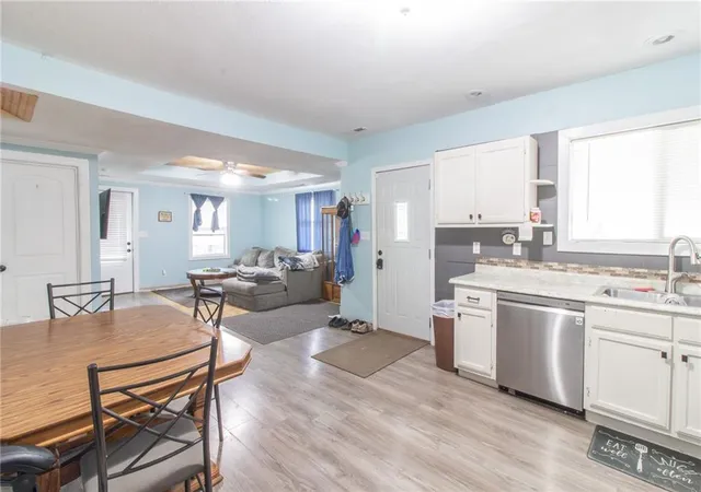 5th image of 501 E 13Th St, Sedalia, MO 65301 | MLS# 2625021