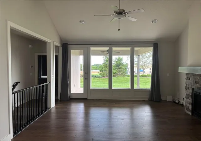 Homes for sale in Lenexa, KS | 21847 W 82Nd Ter, Lenexa, KS 66220 | MLS# 2625023