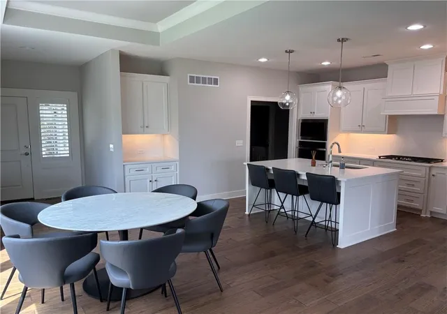 4th image of 21847 W 82nd Terrace, Lenexa, KS 66220 | MLS# 2625023