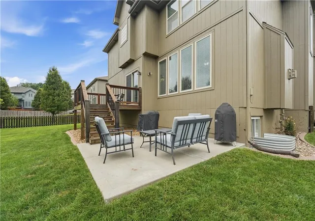 27th image of 2821 Ne Parkview Ln, Lees Summit, MO 64086 | MLS# 2625037