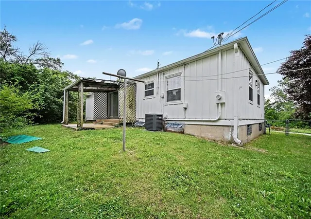 Homes for sale in Grandview, MO | 6000 E 152nd St, Grandview, MO 64030 | MLS# 2625043
