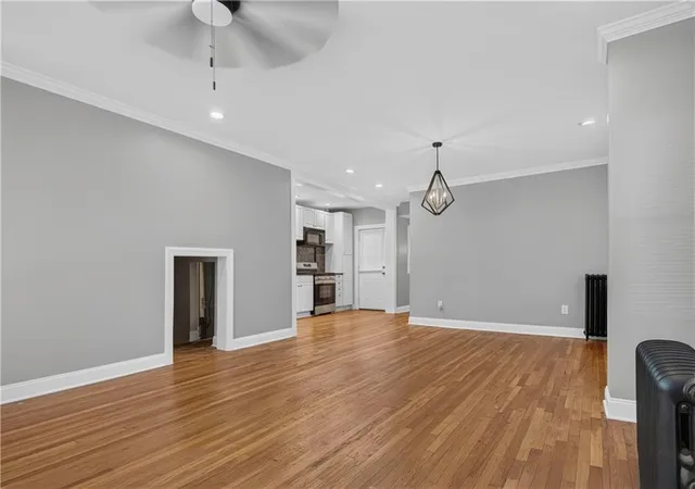 Homes for sale in Kansas City, MO | 212 Emanual Cleaver Blvd E, Kansas City, MO 64112 | MLS# 2625051