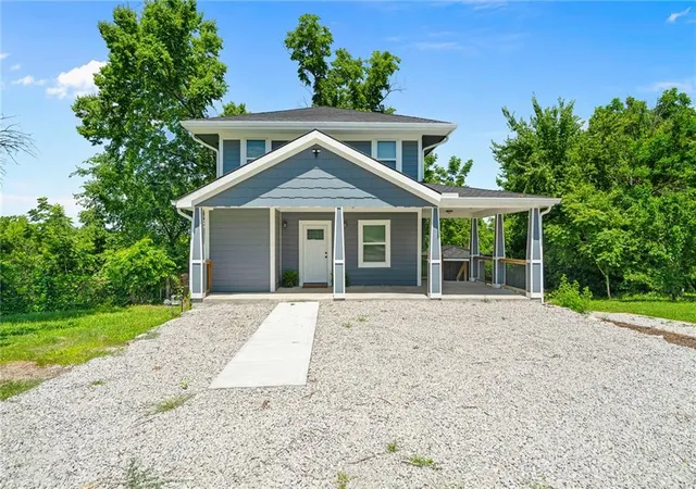 Photo 1 of Single family home for sale at 7330 Ozark Rd, Kansas City, MO 64129 | MLS# 2625055 | Listing updated on 2026-07-17