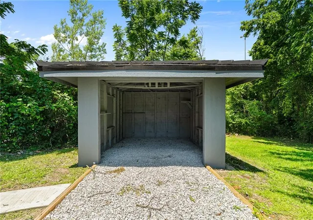 Photo 3 of Single family home for sale at 7330 Ozark Rd, Kansas City, MO 64129 | MLS# 2625055 | Listing updated on 2026-07-17