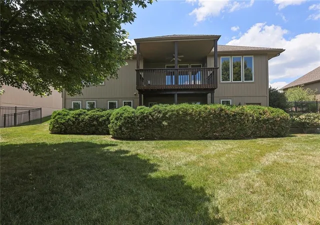 Homes for sale in Lees Summit, MO | 413 Se Stillwater Dr, Lees Summit, MO 64063 | MLS# 2625057