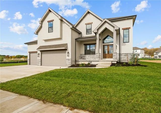 Single family home for sale at 5695 Thousand Oaks Dr, Kansas City, MO 64152 | MLS# 2625064