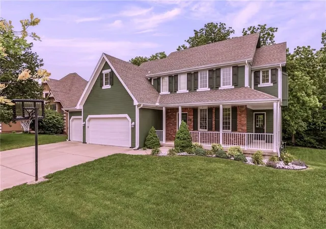 Homes for sale in Kansas City, MO | 9027 N Manning Ave, Kansas City, MO 64157 | MLS# 2625085