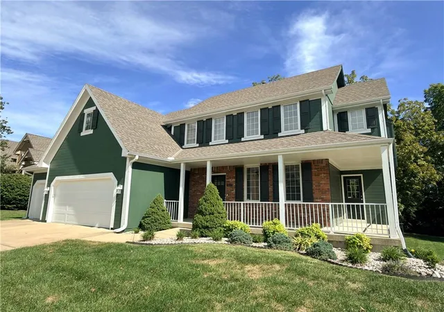 Photo 1 of Single family home for sale at 9027 N Manning Ave, Kansas City, MO 64157 | MLS# 2625085 | Listing updated on 2026-10-02