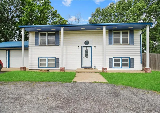 Photo 2 of Sale Pending at 600 N Delaware St, Edna, KS 67342 | MLS# 2625090 | Listing updated on 2026-07-17