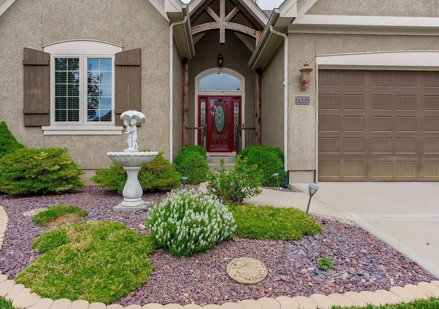 3rd image of 1422 Brompton Ln, Raymore, MO 64083 | MLS# 2625102