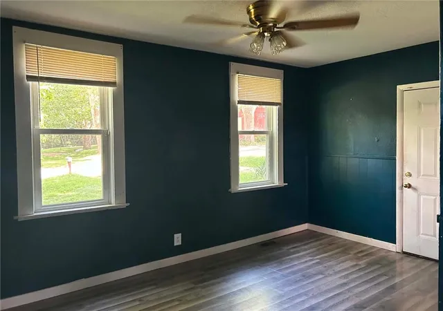 2nd image of 719 S Walnut St, Leavenworth, KS 66048 | MLS# 2625113