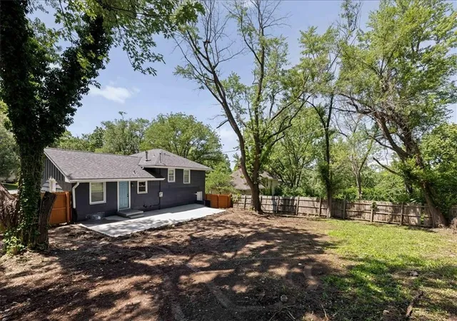 22nd image of 11207 Monroe Ct, Kansas City, MO 64137 | MLS# 2625121
