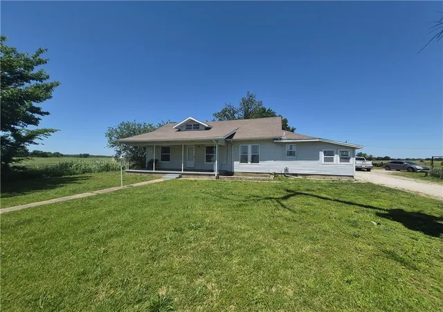 Photo 4 of Single family home for sale at 2125 Cr 5250, Elk City, KS 67344 | MLS# 2625126 | Listing updated on 2026-06-10