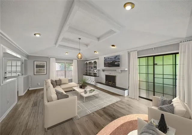 Photo 3 of Single family home for sale at 514 Forest Ave, Kansas City, MO 64106 | MLS# 2625179 | Listing updated on 2026-09-02