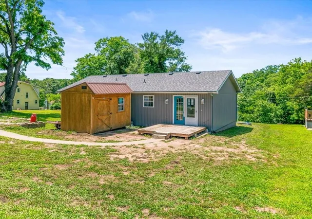 Homes for sale in Lexington, MO | 125 N 23rd St, Lexington, MO 64067 | MLS# 2625187