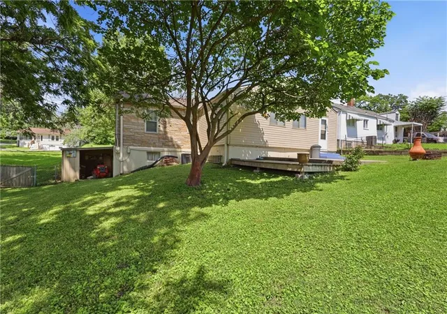 19th image of 519 S Willow Ave, Sugar Creek, MO 64053 | MLS# 2625199