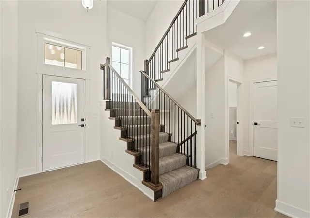 4th image of 2008 Ne Bluestone Dr, Lee's Summit, MO 64064 | MLS# 2625228