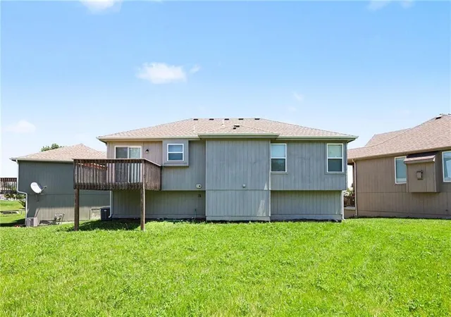 Homes for sale in Peculiar, MO | 21710 North Rdg, Peculiar, MO 64078 | MLS# 2625278