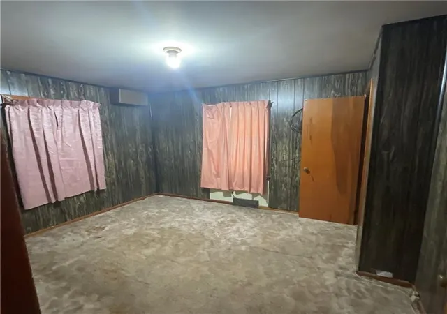 Photo 5 of Single family home for sale at 4100 E Linwood Blvd, Kansas City, MO 64128 | MLS# 2625290 | Listing updated on 2026-08-21