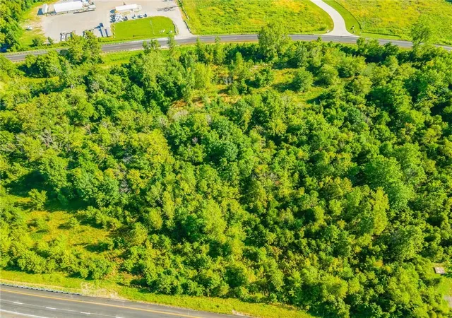 22nd image of 20301 20401 E Us 40 Hwy, Blue Springs, MO 64015 | MLS# 2625305